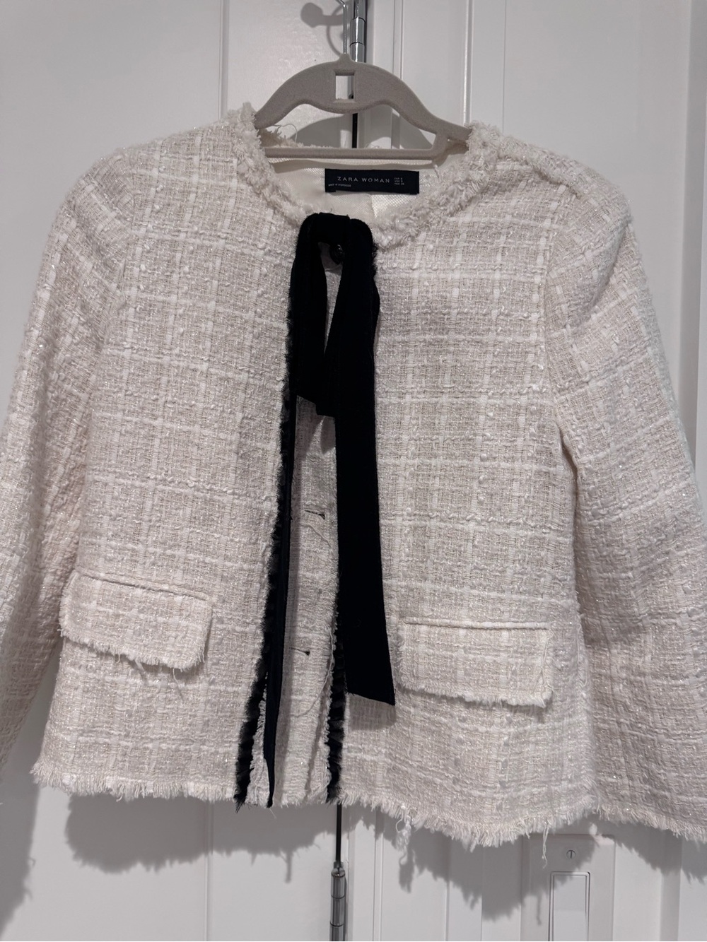 Zara Woman Cream Tweed Jacket with Black Tie. Size small.